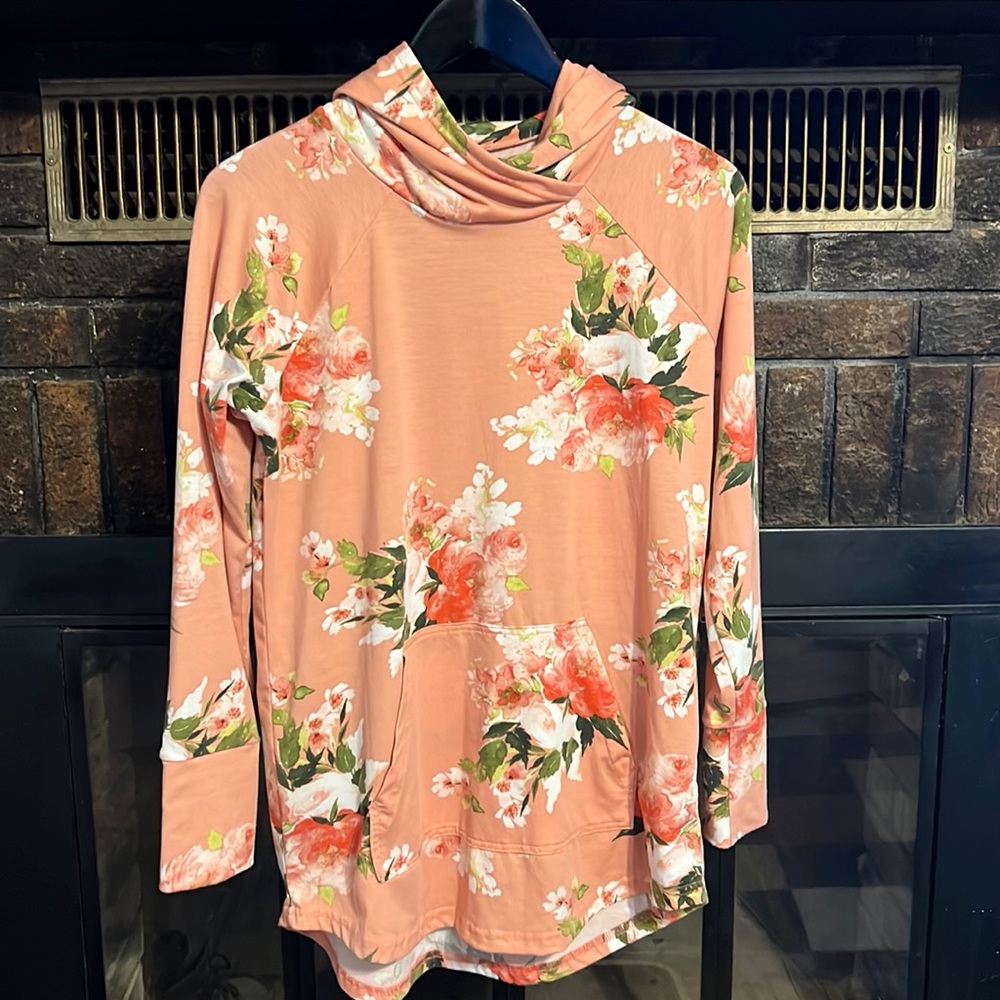 Lularoe Amber Hoodie